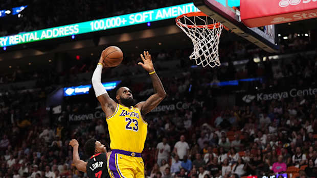 lebron james kyle lowry miami heat